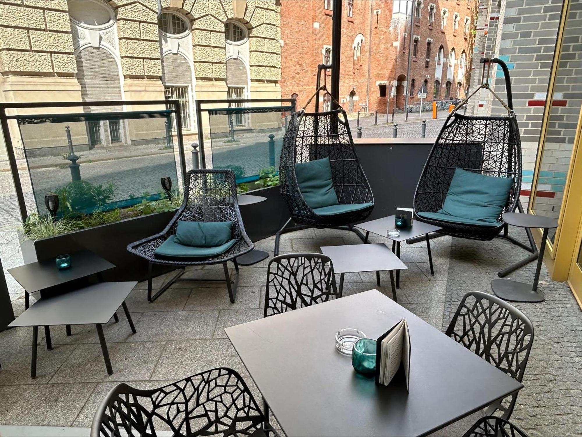 Motel One Frankfurt-Eastside Frankfurt am Main Eksteriør billede